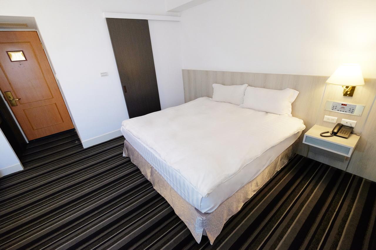 Dynasty Hotel Đài Nam Ngoại thất bức ảnh
