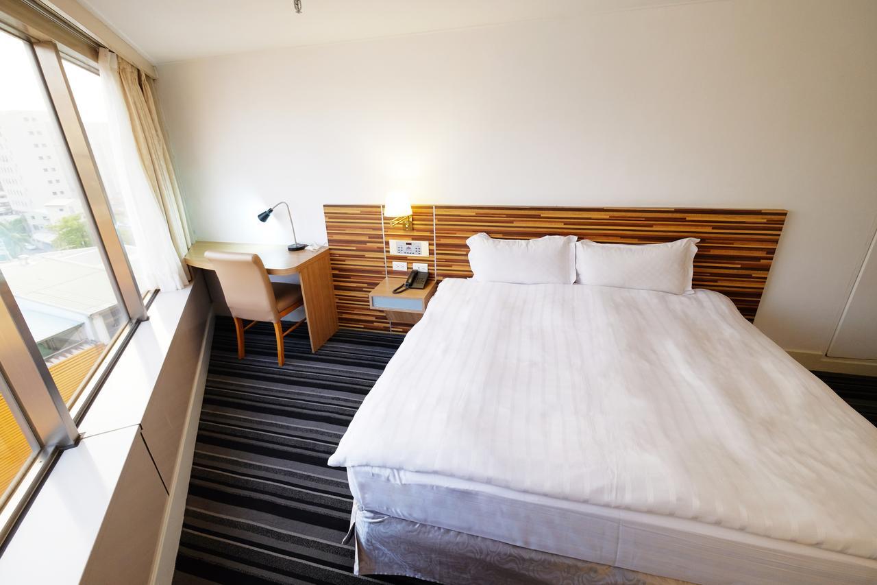 Dynasty Hotel Đài Nam Ngoại thất bức ảnh