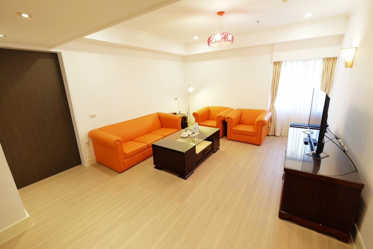 Dynasty Hotel Đài Nam Ngoại thất bức ảnh