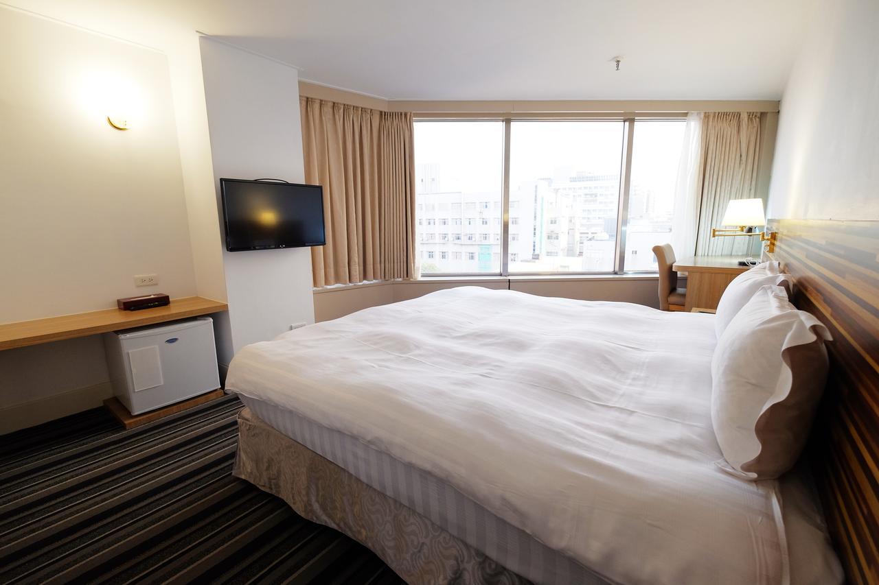 Dynasty Hotel Đài Nam Ngoại thất bức ảnh